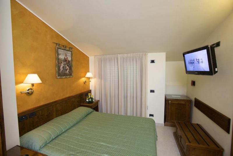 Campiglione Hotel Ассизи Экстерьер фото