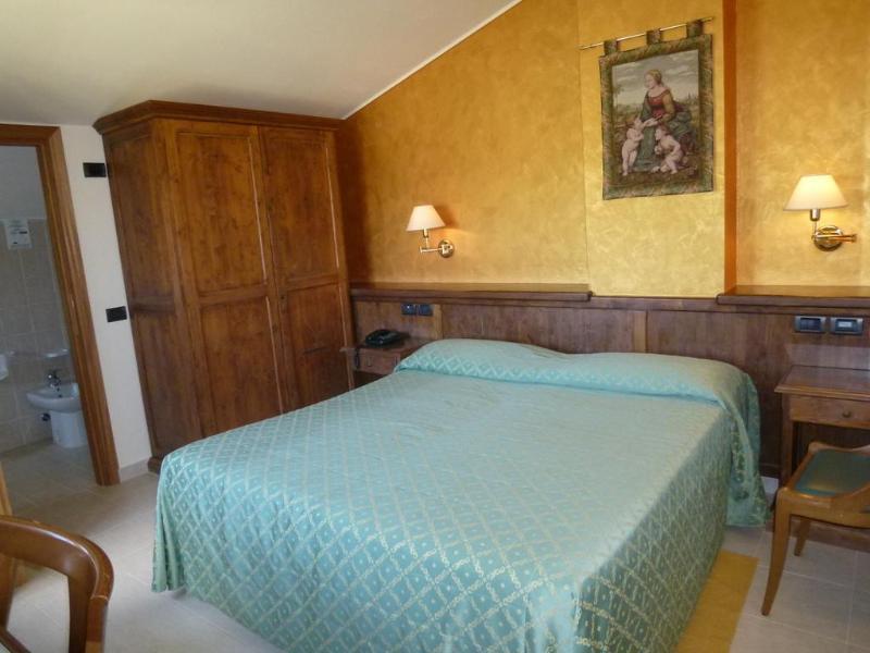 Campiglione Hotel Ассизи Экстерьер фото